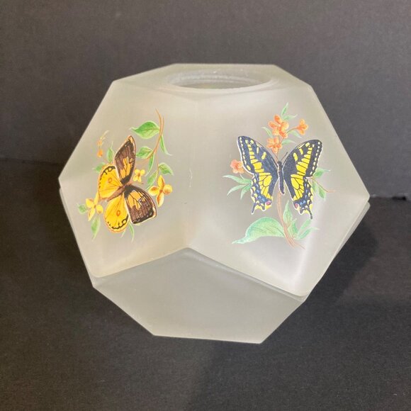 Vtg Westmoreland Satin Glass Fairy Lamp Monarch Butterflies Pentagon Frosted 2pc - Picture 2 of 10